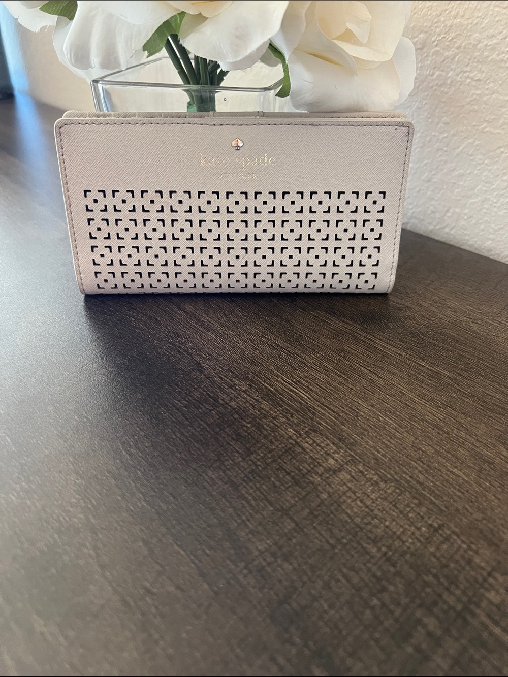 kate spade Cedar Street Stacy Bifold in Perforated Crisp Linen
